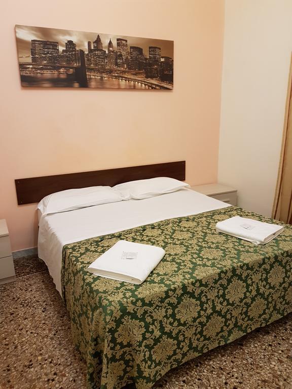 Guest House Hellokitty Roma Eksteriør bilde